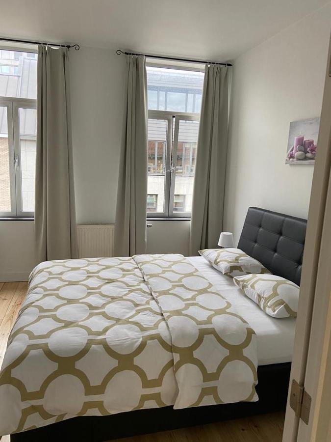 Modern Apartment Third Floor ブリュッセル エクステリア 写真
