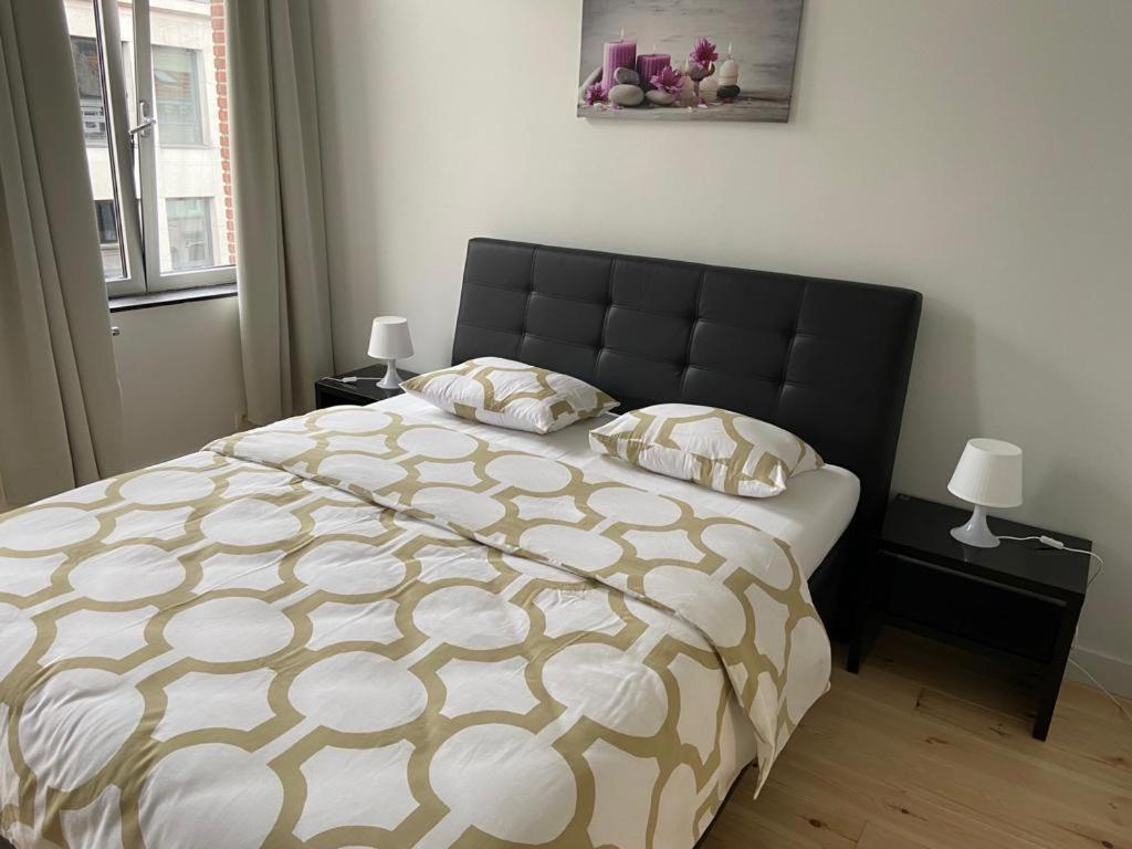 Modern Apartment Third Floor ブリュッセル エクステリア 写真